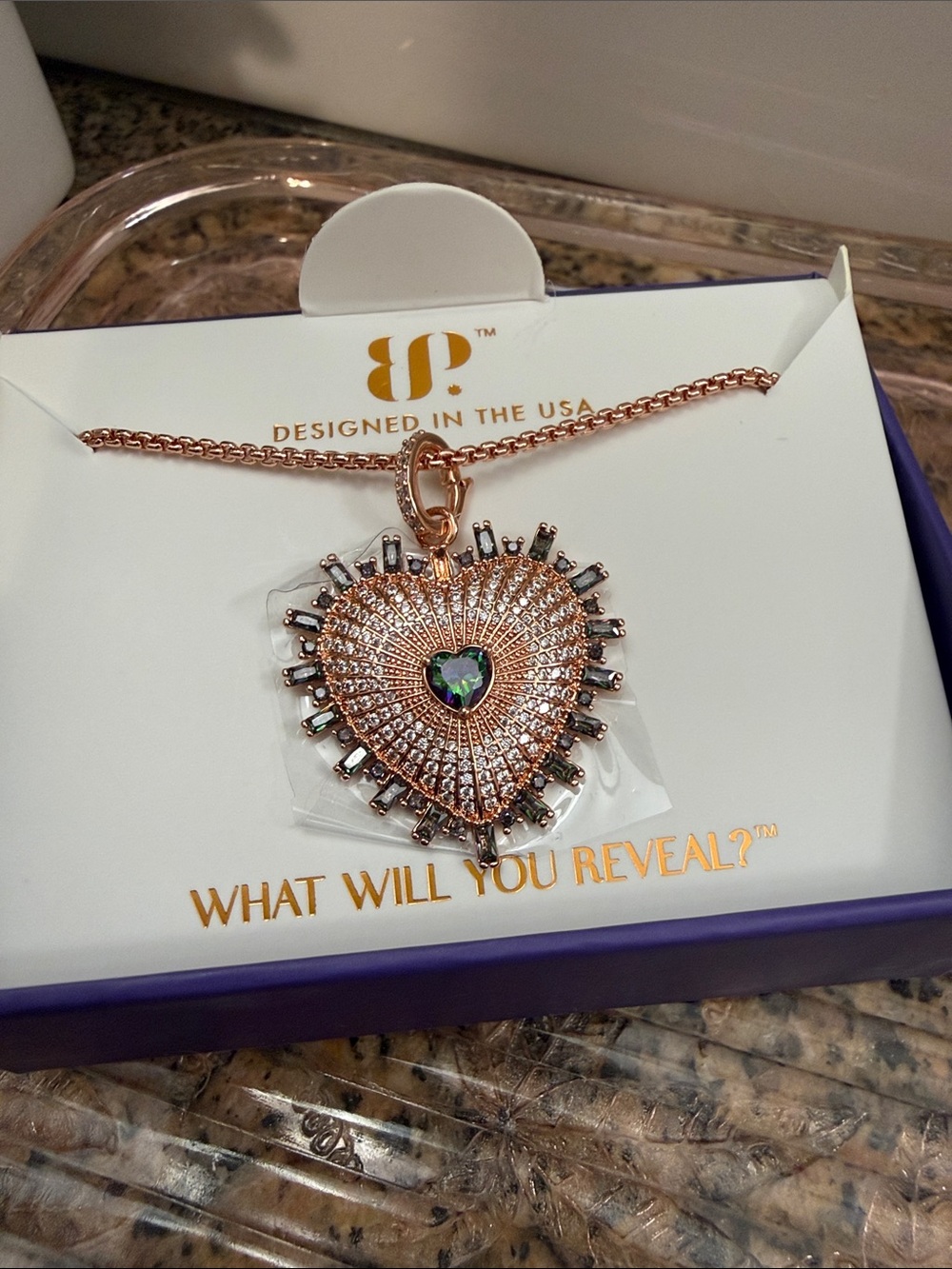 Bomb Party June 2026 Heart “the Gwen” necklace in Rose Gold Plating - Picture 3 of 5